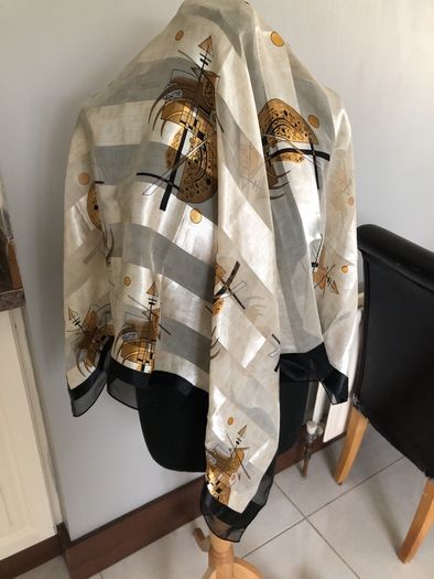 scarf