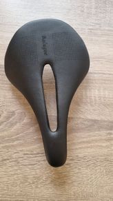 Carbon bicycle seat