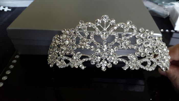 Bride's Designer Crystal Head Piece