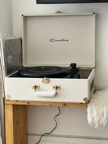 Crosley Vinyl Player (Model CR6249U)
