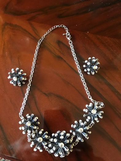 Necklace & Earring Set