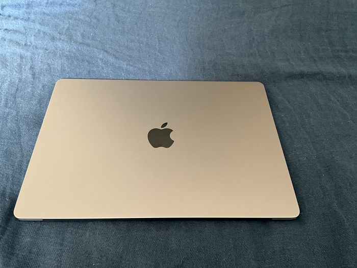 MacBook Air 15 inch M3 16GB Memory 512GB SSD