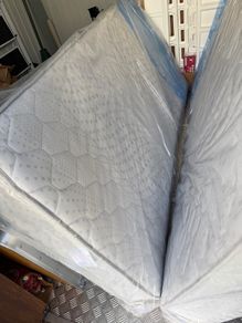 2 single mattresses