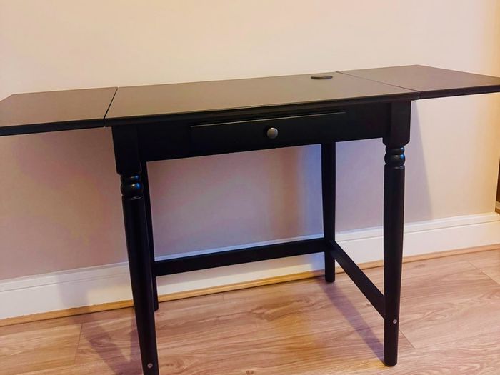 Desk - Extendable