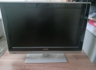 Philips 32 Flat Screen TV