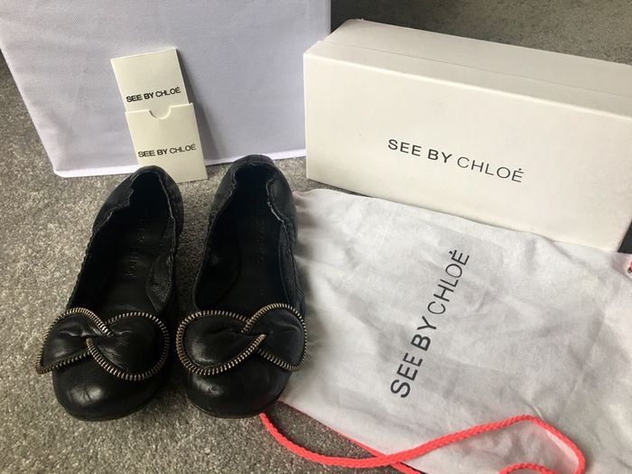 CHLOE Black Leather Flats Pump