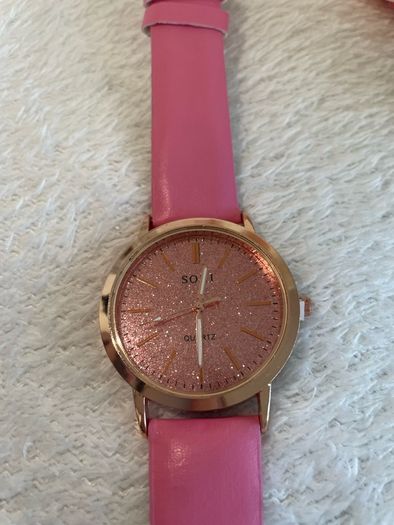 SOKI Rose Gold & Vibrant Pink Glitter Dial Watch