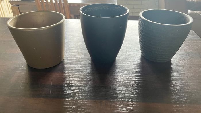 3 Houseplant Pots