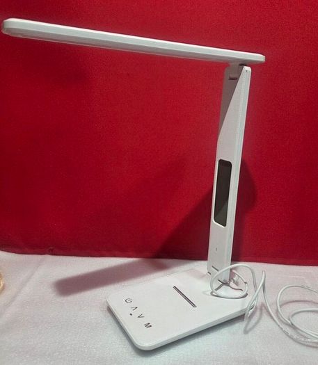 Led desk lamp  adjustable lightness 3 different tones