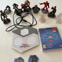 Disney Infinity 2.0 Marvel Bundle (PS3) 7 Figures Game & Base