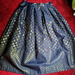 Maxi long skirt navy and gold Closet London Skirt vintage style Size 12