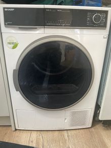 Heat pump tumble dryer