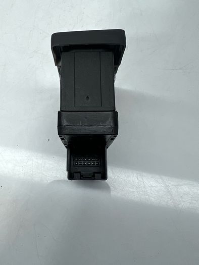 Vw Golf Mk7 2014 Handbrake Control Switch 560927225d A1l3b310s