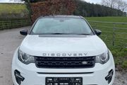 2017 Land Rover Discovery breaking for parts