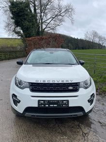 2017 Land Rover Discovery breaking for parts