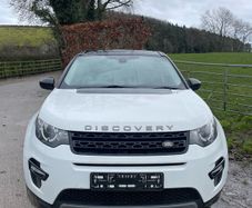 2017 Land Rover Discovery breaking for parts