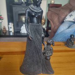 African resin statues