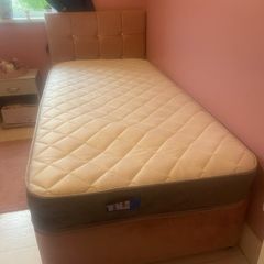 single bed