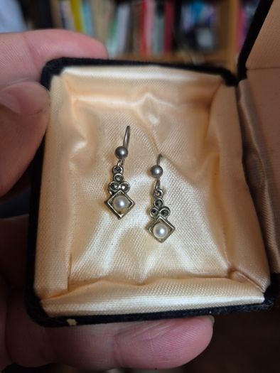 Small Vintage Earrings