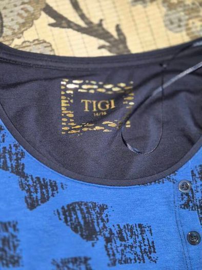 TIGI Heavy Jersey Layered Top , Size 14/16 , Mint Condition