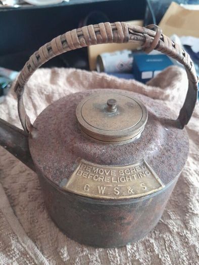 vintage g.w.s r kettle