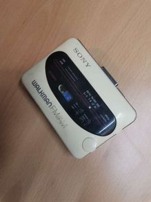 Sony WM-F38 Walkman Cassette Player