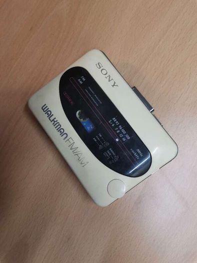 Sony WM-F38 Walkman Cassette Player