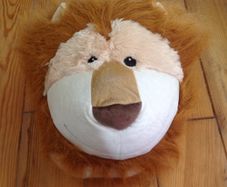 BNWT Comfy Feet Lion Massage Slipper