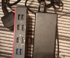 ThinkPad Hybrid USB-C with USB-A Dock  135 W AC adapter