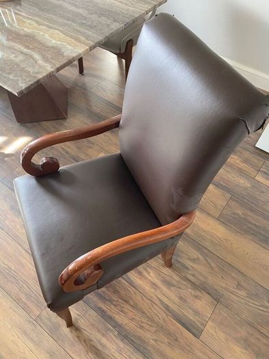6 Chairs