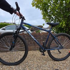 Apollo Mountain bike