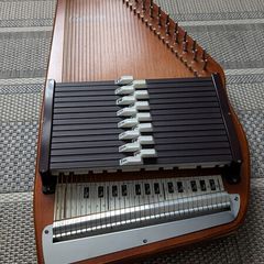 Oscar Schmidt Autoharp - 1973
