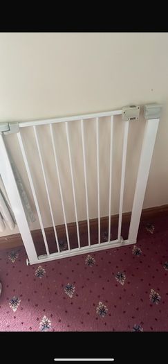 baby stair gate