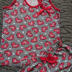 Pyjama Set. Size 8