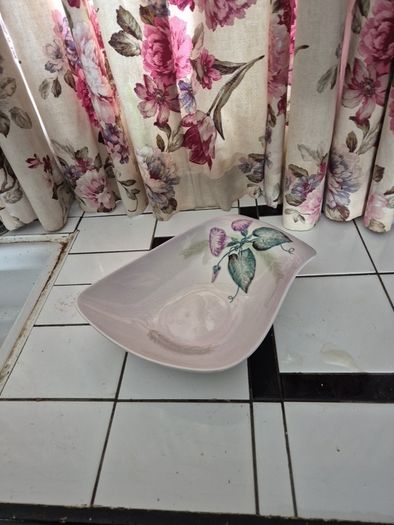 Vintage Mid Century Carltonware fruit bowl