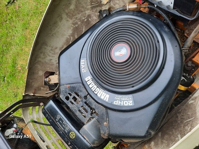 cub cadet ride on mower