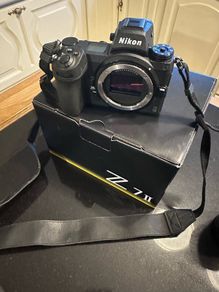 Nikon Z7 11 and NikkorZ 24-70mm f/4 lense