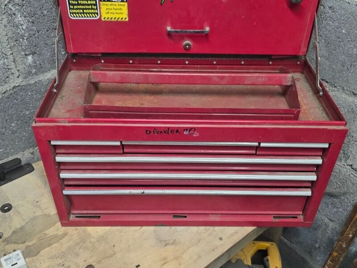 6 drawer tool chest