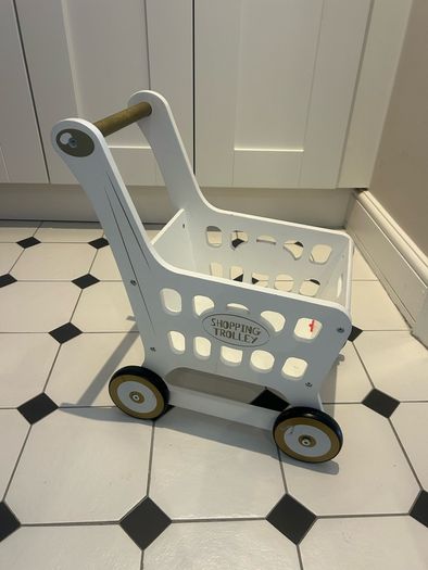 Shopping Trolley