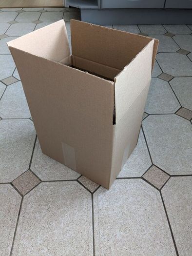 cardboard boxes (pack of 25)