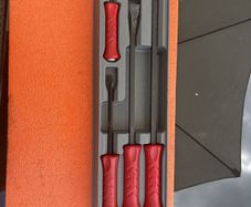snap on striking prybar set