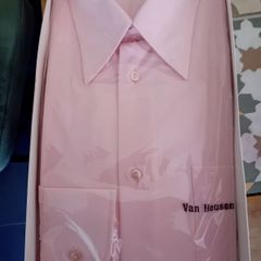 van huesen vintage shirt