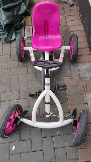 Kids go cart