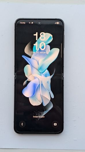samsung Z flip 4 128gb black