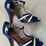 Women's shoes Image 3
