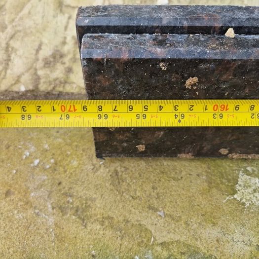 granite kitchen counter