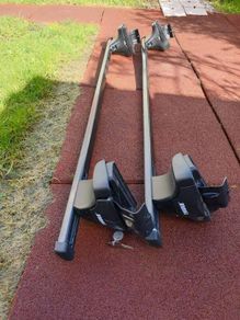 Roof bars kit for Lexus IS300H