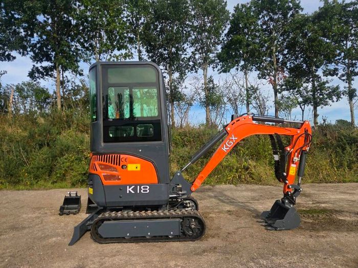 NEW 1.8ton Mini Digger Kubota Powered KGX K18