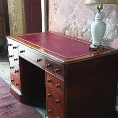 Victorian antique mahogany pedestal Desk