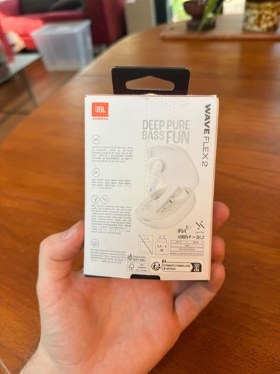 JBL earphones Wave Flex 2